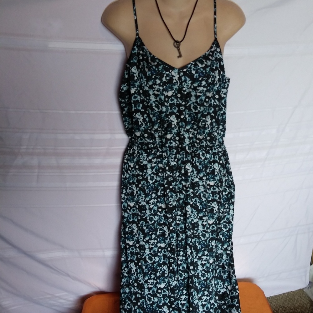 H&M Divided fashion print jumpsuit